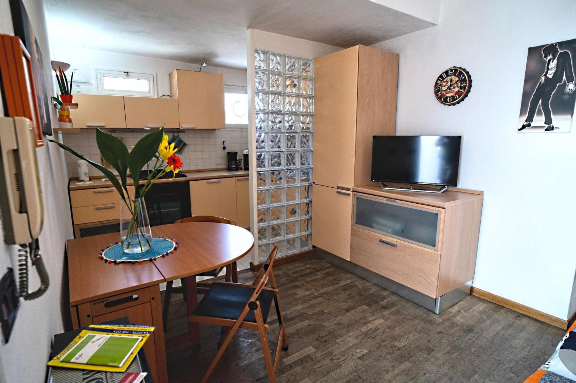 Leitmotiv Ospitality House Villa Bari Luaran gambar